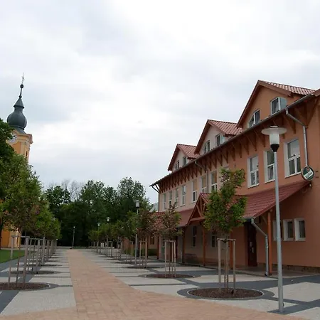 Bruder Guest house *