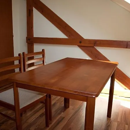 Bruder * Mojmírovce