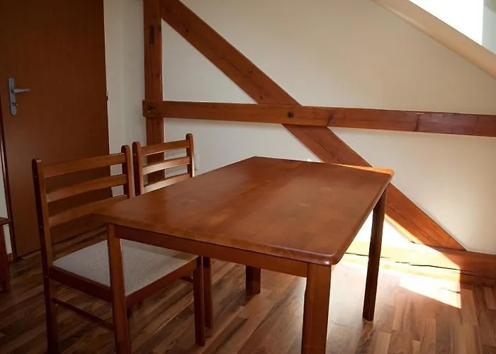 Bruder * Mojmírovce